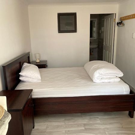 The Oasis Accommodation Людеріц Екстер'єр фото